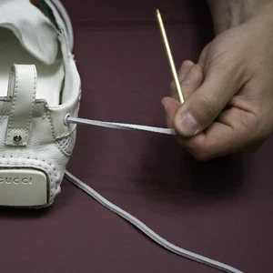 Cordones de cuero 1 par 120 cm/47" varios colores y aguja de roscado opcional 1 - Imagen 1 de 15