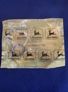 JOHN DEERE R66354 LOCK WASHER - Picture 1 of 4