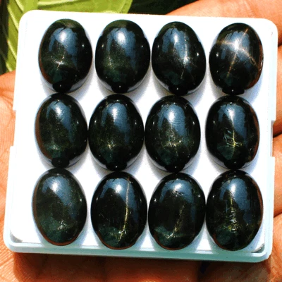 5 PC Diópsido de estrella negra natural de grado superior 18mmx13mm Oval Cabujón Lote de gemas Foto 1 de 4