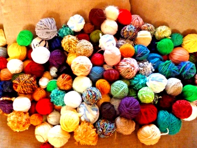 500g Job Lot Bag fancy Yarn Wool Balls Mixed Oddments Knitting Crochet Crafts - Image 1 of 4