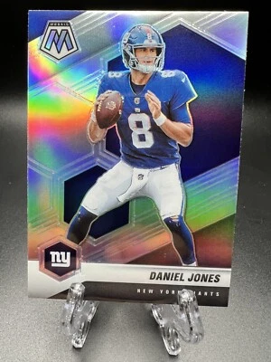 2021 Panini Mosaic Daniel Jones SILVER PRIZM #149 New York Giants - Image 1 of 2