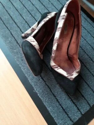 MUI MUI stilletoes размер 38.5 В хорошее состояние - Изображение 1 из 4