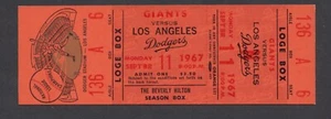 1967 San Francisco Giants v UNUSED FULL TICKET McCovey HR #226 - Bild 1 von 2