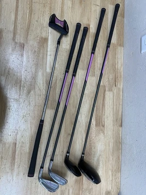 Top Flite XL Junior RH Girls Golf 5 Clubs - Image 1 of 4