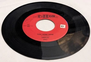 Fireflies YOU WERE MINE/STELLA GOT A FELLA 45 rpm 7" Ribbon 6901 garage RnR 1959 - Imagen 1 de 3