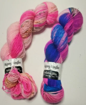 2 fibras de erizo flacas individuales 100 g/366 m lana merino Potluck 2N y Pinky Swear Foto 1 de 4