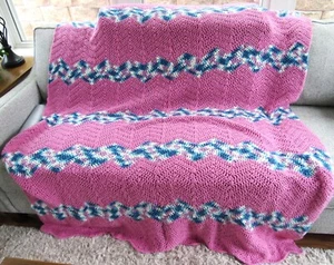 CROCHETED AFGHAN THROW BLANKET HANDMADE MAUVE BLUE - Picture 1 of 3