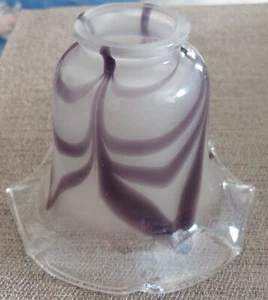 ANTIQUE HAND BLOWN PURPLE PULLED FEATHER RUFFLE TOP LIGHT GLOBE  - Picture 1 of 6