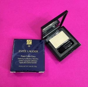 Estee Lauder Defining Wet/Dry Eyeshadow #28 Insolent Ivory Velvet RARE! NEW - Picture 1 of 7