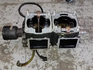 Polaris SLH SLTH Virage 700 crankcase crank case shaft engine block 1201558 00 - Picture 1 of 7