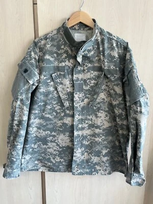 US Army ACU Digital Camo Uniform Military Combat Coat Size Medium Reg Jacket Zip - Image 1 of 4