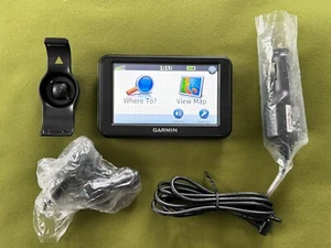 Garmin Nüvi 40LM 4.3 " GPS Bundle USA CN Lower 49 States 2025.10 EXC - Picture 1 of 4