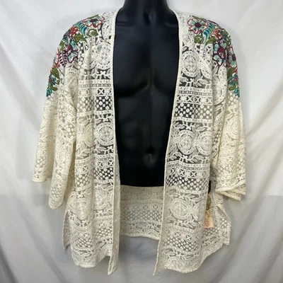 NEW DOUBLE D RANCH WHITE LACE CROCHET FLORAL EMBROIDERED KIMONO DUSTER SIZE M - Image 1 of 4