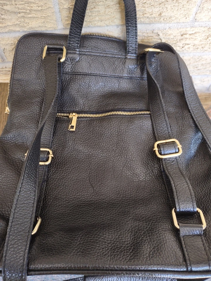 VERA PELLE MADE IN ITALY BLACK LEATHER BACKPACK 14X 13 OUTER POCKET Crossbody  - Image 1 of 4