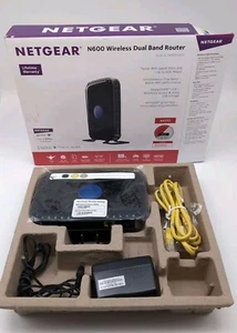 Netgear N600 Wireless Dual Band Router WNDR3400v3 in Original Box - Picture 1 of 5