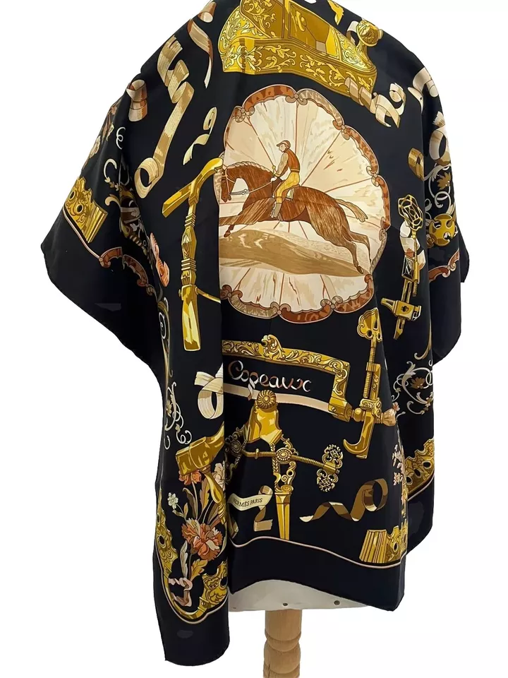 S4# Hermès copeaux Silk scarf black 35 inch made in France - Image 1 of 4