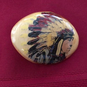 SOUTHWEST BELT BUCKLE INDIAN CHIEF HEAD VTG Feathers Wooden Handmade Lacquered - Picture 1 of 6