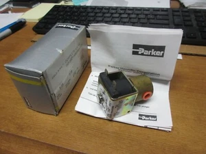 Parker Hannifin Solenoid Valve 1/8" NPT 110/120 VAC Shutoff Valve, Air Water Oil - Picture 1 of 2