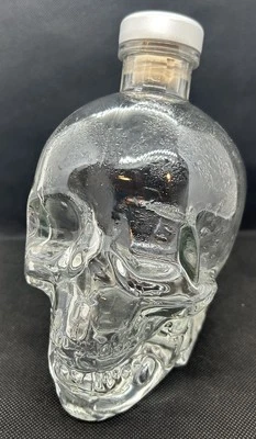 Cabeza de Cristal Vodka Botella Vacía Calavera de Vidrio 750ML Original Corcho Dan Akroyd Foto 1 de 4
