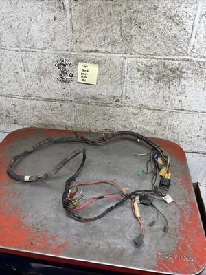 1988 年雅马哈 Razz Riva Sh50 滑板车线束 — 第 1/4 张图片