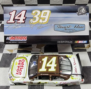 Tony Stewart #14 Office Depot Go Green 2010 Impala 1:24 NASCAR C1408210GTS - Bild 1 von 6