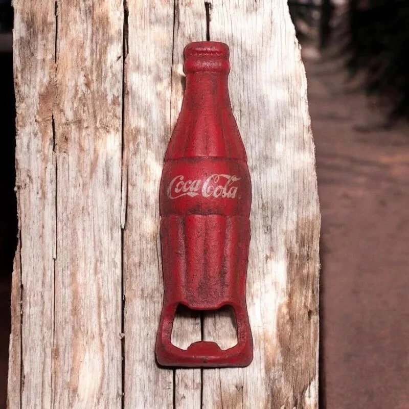 Coca-Cola - Abridor de botellas de pared a rayas, abrebotellas de Coca-Cola vintage, hecho con madera y metal fundido, gran idea de regalo