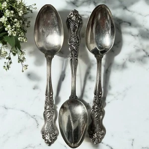 Antique International MOSELLE Silverplate Vintage Grapes 3 Spoons 7-1/8" - Picture 1 of 9