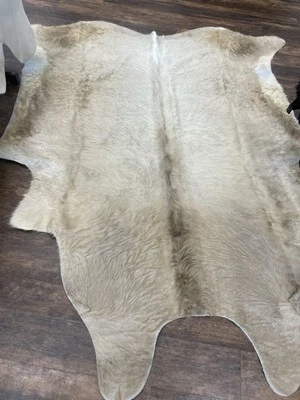 Butterscotch The Brazilian Beauty! Couro de vaca genuíno bronzeado vegano de fontes éticas! - Imagem 1 de 2