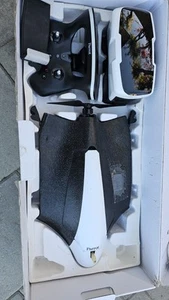 Parrot Disco Fixed-Wing Model Airplane + Controller, FPV goggles & accessories - Picture 1 of 17