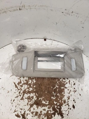 Para-sol esquerdo driver compatível com 10-17 EQUINOX 1420273 - Imagem 1 de 4