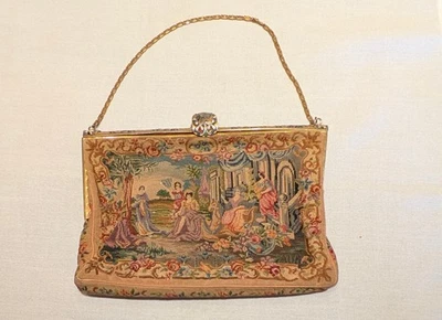 ANTIGUO MONEDERO PEQUEÑO PUNTO BROCHE ESMALTE SEDA-SATÉN FORRO CUADROS ESCÉNICOS DAMAS Foto 1 de 4