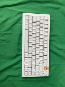Glorious GMMK 3 HE 75% Wired Hall-Effect Linear Switch Gaming Keyboard - Bild 1 von 2