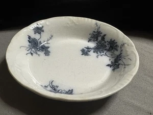 Vintage Clifton Salad Plate white And blue floral pattern - Bild 1 von 15