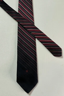 Corbata vintage Givenchy Gentleman Paris roja negra a rayas Ombre Marshall Fields Foto 1 de 4
