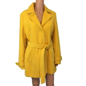 Whats Hot Women's Size XL Heavy Yellow Three Button Coat w/ Waist Belt & Pockets - Picture 1 of 12