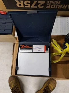 used 5.25inch disks random software 10 per box. - Picture 1 of 21