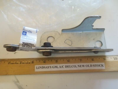 NUEVO GM 2000/2005 CADILLAC DIVILLE "BISAGRA" CAPÓ 1/2 LADO DERECHO PASAJERO 25662711 Foto 1 de 4