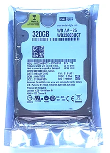 320 GB SATA Western Digital WD3200BUCT-63TWBY0 5400rpm 16MB 2,5" Festplatte Neu - Bild 1 von 1