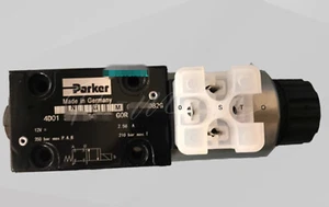 4D01 3751 0902 C1G0R Solenoid Valve #W7 - Picture 1 of 4