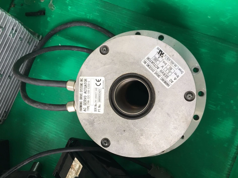 USED HARMONIC AC SERVO ACTURTOR FHA-32C-100-E250-C FREE EXPEDITED SHIPPING - Image 1 of 1