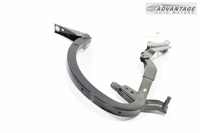 2012-2018 奥迪 A6 C7 后方右侧曲柄甲板盖 HINGE 4G5827302B 原始设备制造商 — 第 1/4 张图片