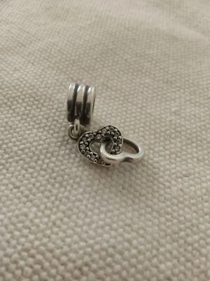 CHARM PENDENTE CUORI INTRECCIATI ROSA - PANDORA - Immagine 1 di 4