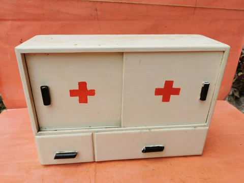 OLD VINTAGE WOODEN HAND MADE MEDICINE APOTHECARY WALL CABINET CHEST CUPBOARD Cover