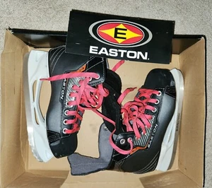 Easton Synergy EQ DSG IHS Ice Hockey Skates size 5, JR Excellent Condition W/Box - Picture 1 of 5