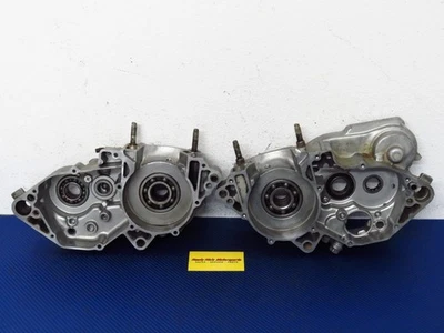 Yamaha YZ250 1988 OEM CÁRTER cárter izquierdo derecho juego a juego *leer* Foto 1 de 4