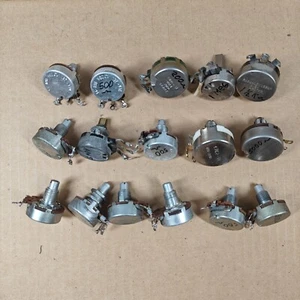 Vtg Lot of Assorted Potentiometers 200Ω-1MΩ Centralab Clarostat Mallory 🎛️ - Picture 1 of 12