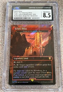 MTG Helm’s Deep Surge Foil LTC #404 Herr der Ringe Magic Graded CGC 8.5 LOTR - Bild 1 von 5