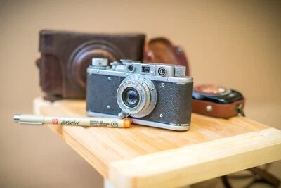 Appareil photo 35 mm Zorki-1 KMZ vintage URSS russe RF + objectif Industar-22 f3,5/50 mm - Photo 1/4