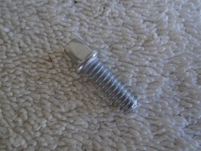 (1) VINTAGE ROGERS SWIVOMATIC KNOBBY SHELL MOUNT SET SCREW-1/4"- 20 x 5/8"-MINT! - Image 1 of 2