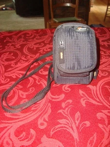 LowePro Camera Case Fits Compact Fixed Lens Cameras & Accessories Blk - Picture 1 of 3